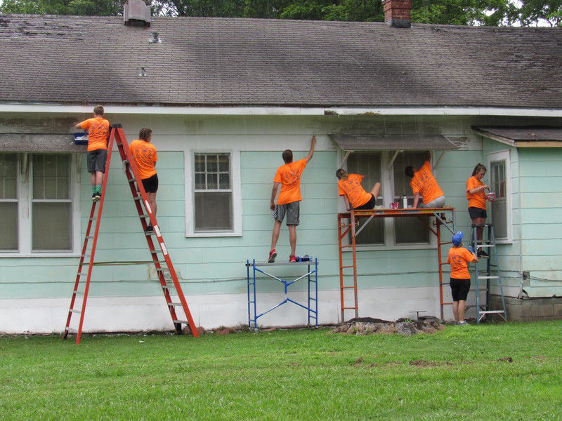 Local teens on a mission to help residents